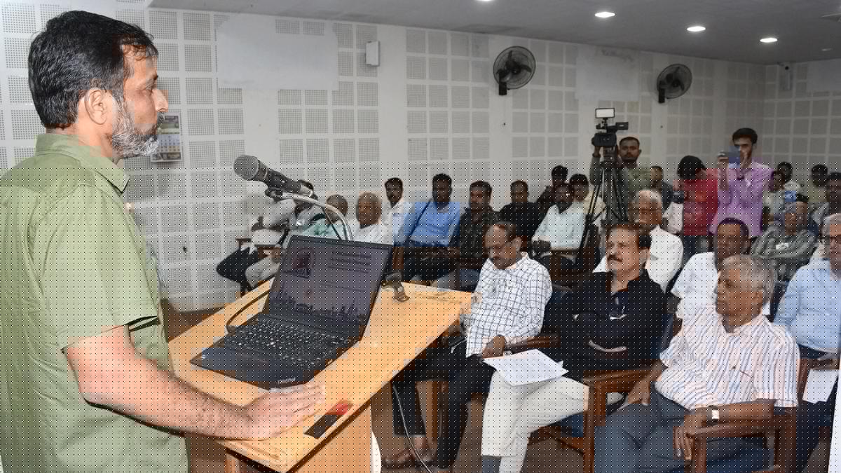 HDMC bifurcation not a solution, say speakers at public dialogue
