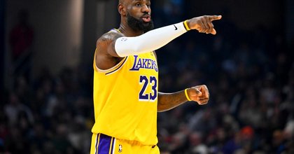 Lakers fall to Cavaliers in emotional return to Cleveland for LeBron James