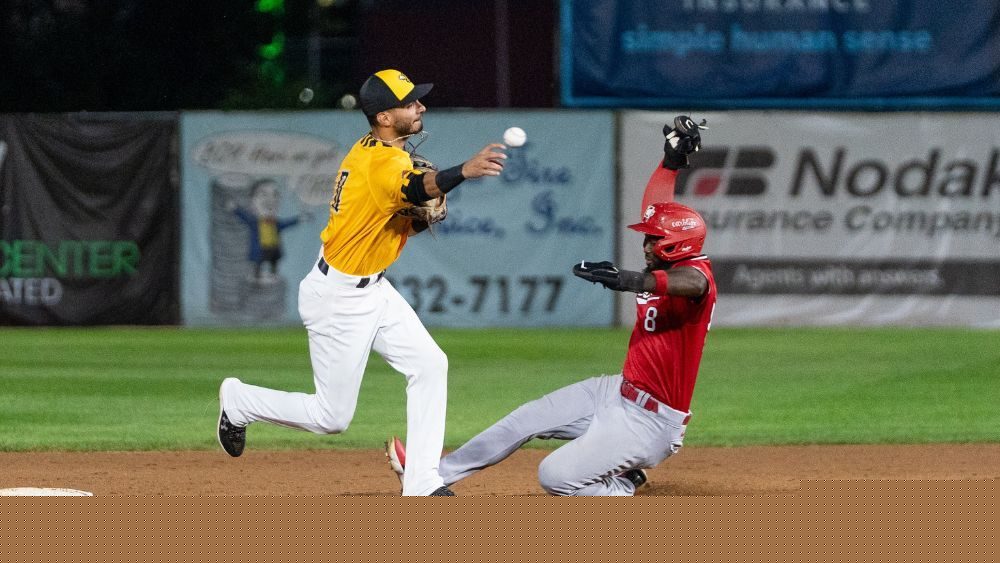 Woodchippers drop series opener to Explorers