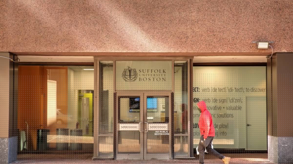 Suffolk University students can now co-major in AI