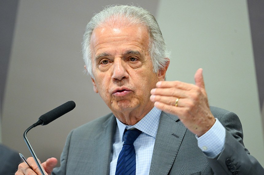 Ministro da Defesa defende mais recursos e orçamento estável para o setor