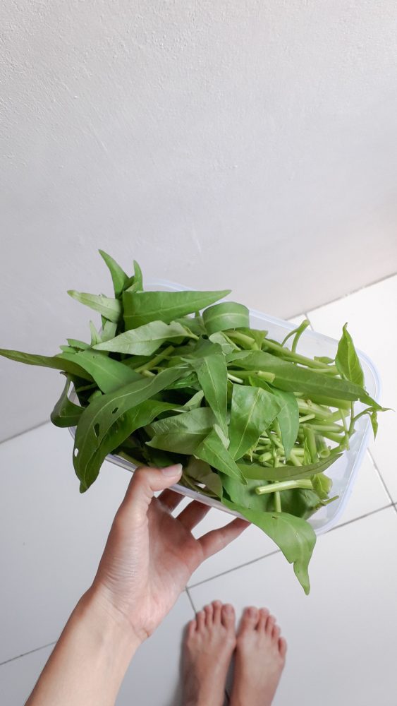 7 Warehouse-Club Buys That Can Cost More When Food Goes to Waste
