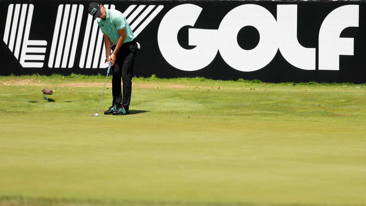 Gli arabi e il golf: come gettare al vento quasi due miliardi di euro e vivere felici (forse)