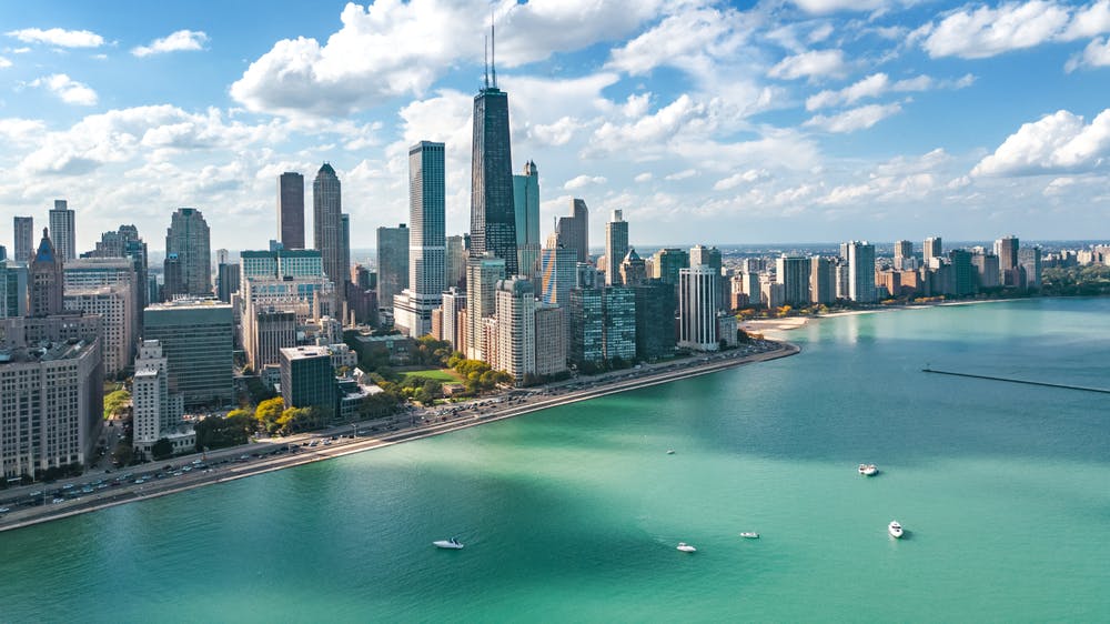 Simpson Thacher opens in Chicago with Kirkland team hire