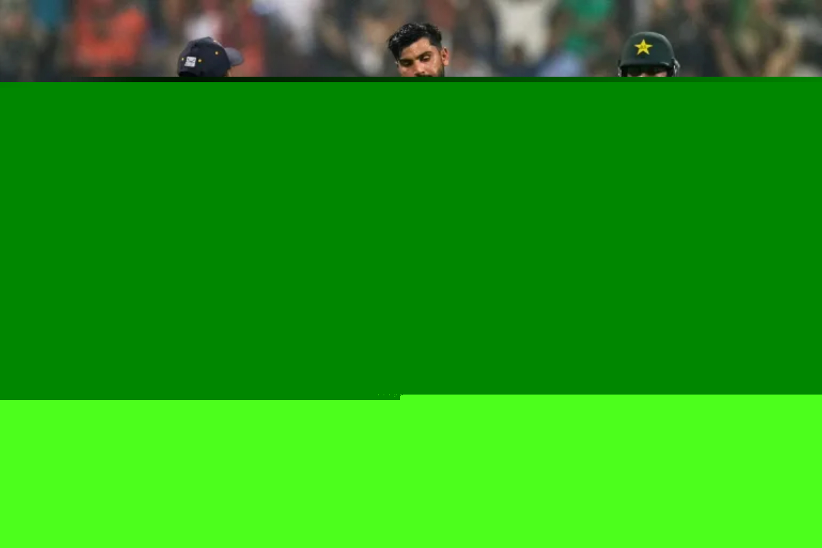 Asia Cup Final: Pakistan scores 77 runs in 9 overs without any wicket loss