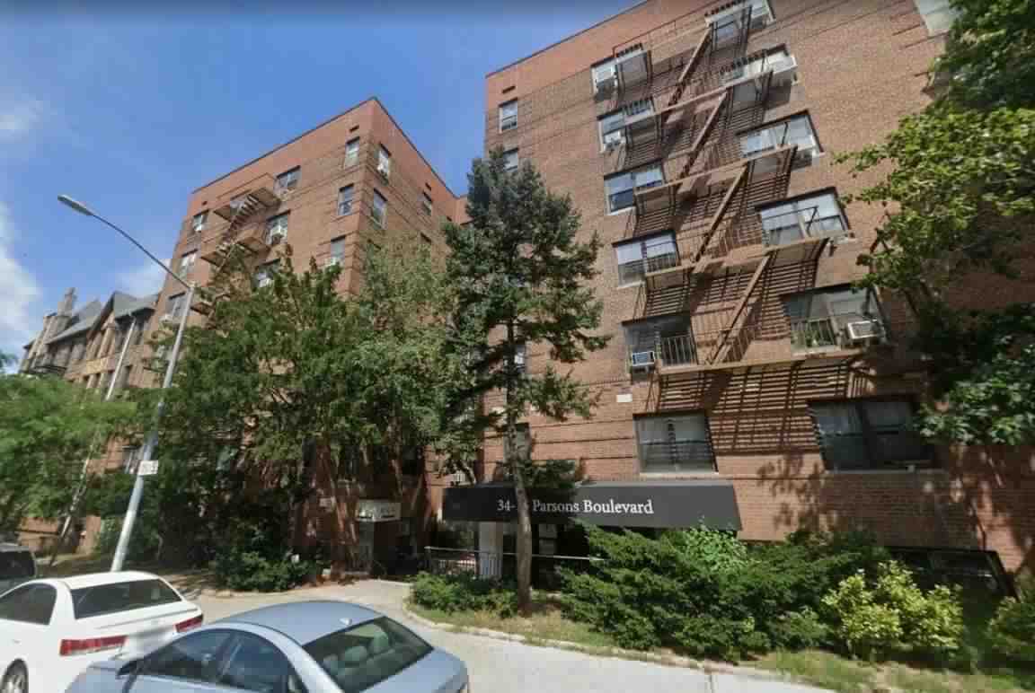 Class action lawsuit against notorious landlord A&E Real Estate alleges it illegally overcharged Queens tenants by $5 million