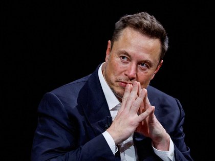 Tesla stock whipsaws after 3rd-quarter deliveries beat Wall Street's estimates