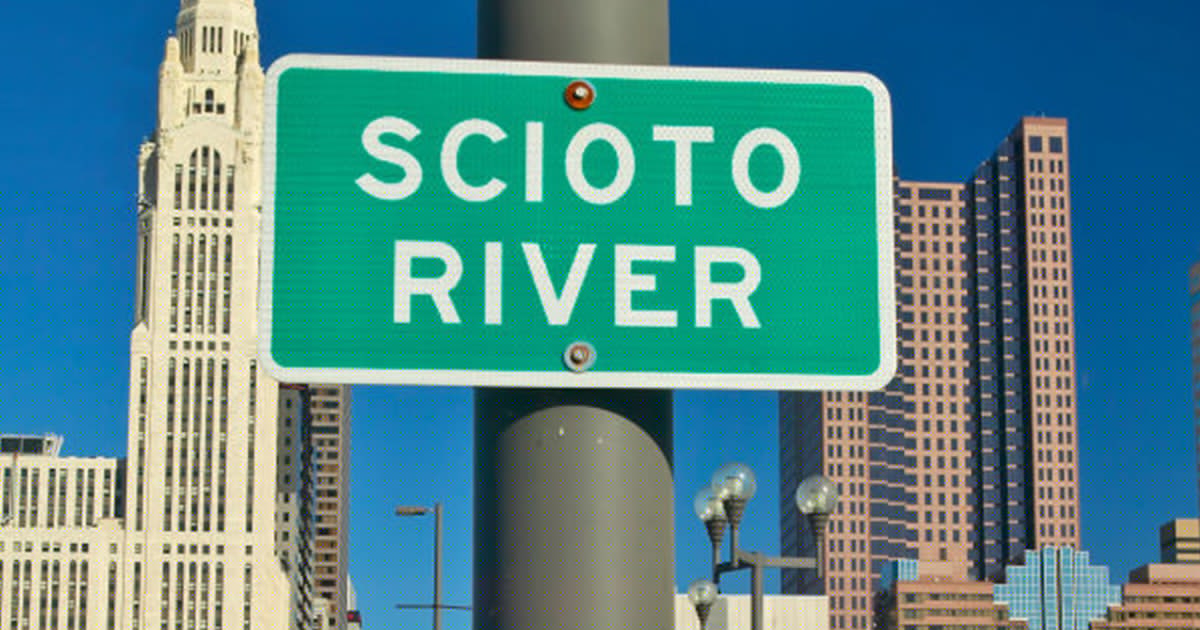 5 dead in Ohio river after attempt to save a struggling swimmer, sheriff says