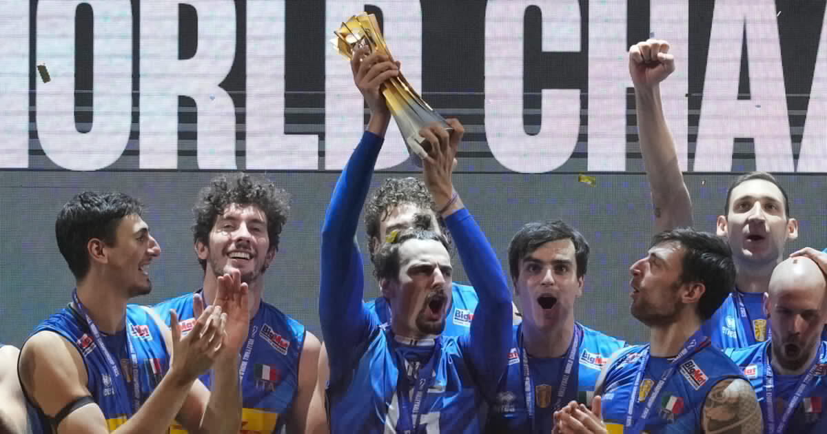 “Mi commuovo per non avere Daniele qua con noi”: Giannelli in lacrime dedica il Mondiale a Lavia. Il retroscena svelato dal ct De Giorgi