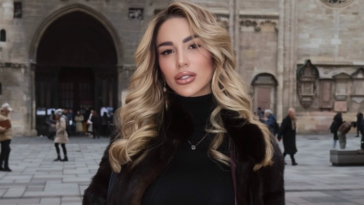 ALEKSANDRA NIKOLIĆ ROĐENDAN PROSLAVILA U BEČU Dobila kolač i koktel u restoranu, evo sa kim je oduvala svećice (Foto)