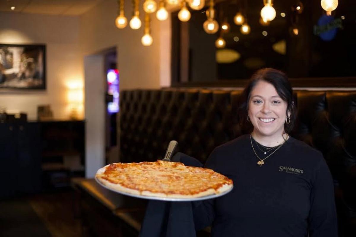 Tiny State Crushes Super Bowl Pizza List And IL Fans Cry Foul