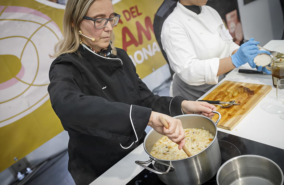 Signore e signori, la mostarda. Cremona si veste a festa per una delle sue eccellenze