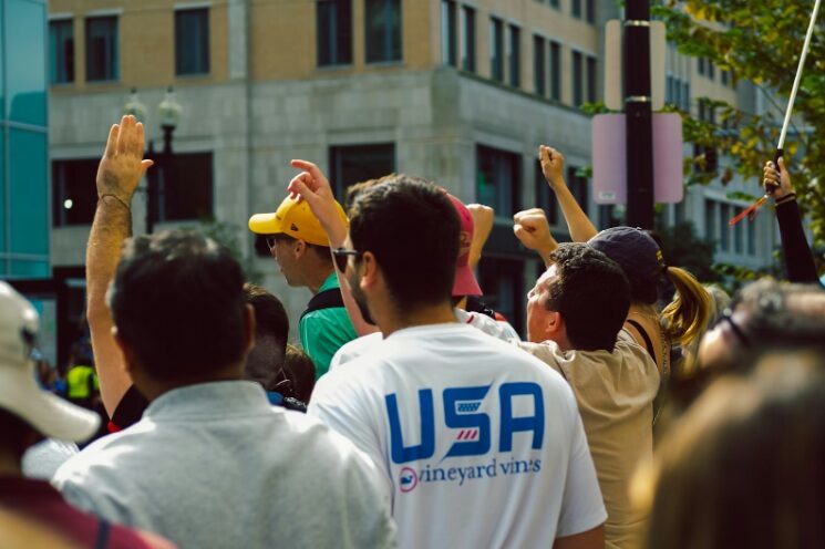 Matchday is a Social Network You Can Hear from the Street