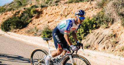 Quatre ascensions, un final escarpé et un belge recordman des succès : voici ce qui attend Remco Evenepoel ce vendredi sur le Trofeo Serra Tramuntana