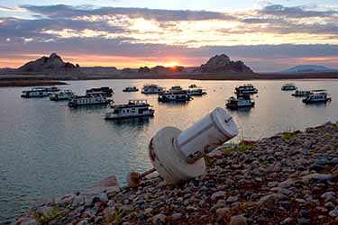 As Lake Powell shrinks, marinas are having to adapt to dwindling water levels