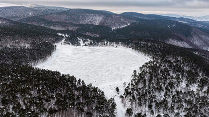 Frozen Lake Forms Winter Scene in Tokat, Türkiye