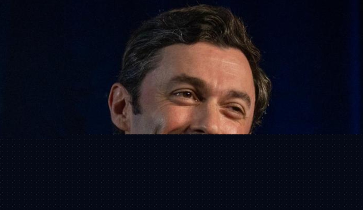 Ex-GOP White House Spokesman Calls Ossoff “Pretty Boy”