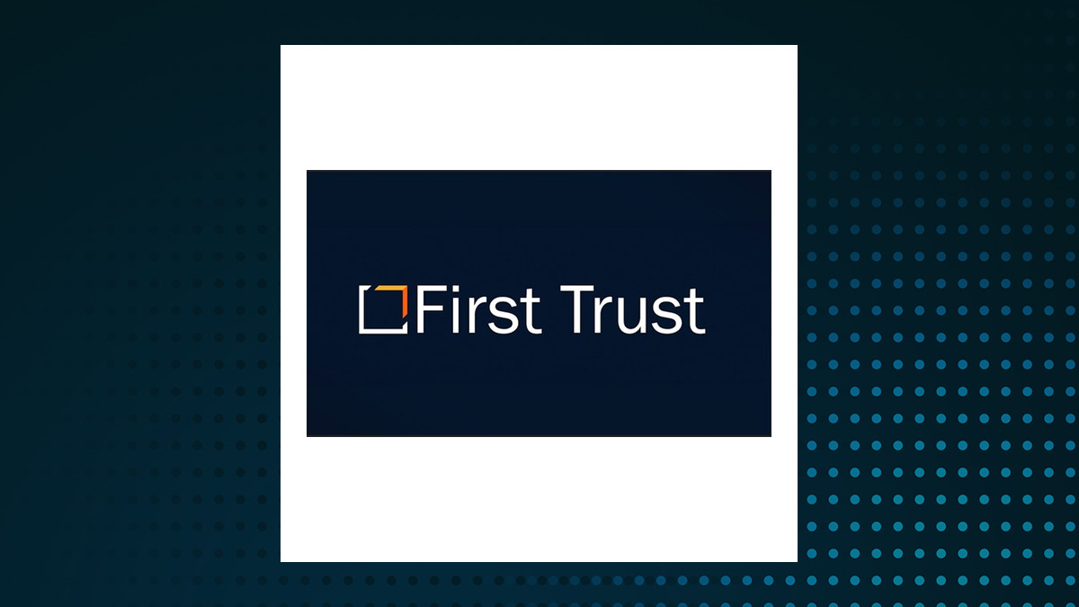 First Trust Nasdaq Lux Digital Health Solutions ETF (NASDAQ:EKG) Stock Price Down 2%  – Here’s What Happened