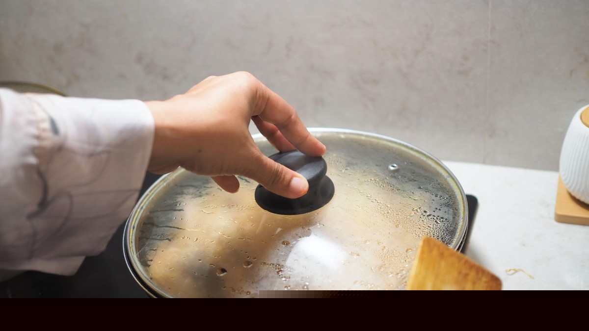 Svi su zaboravili na ovaj recept iz leta 1970. godine: Jednostavno se priprema, a kuhinja ostaje čista
