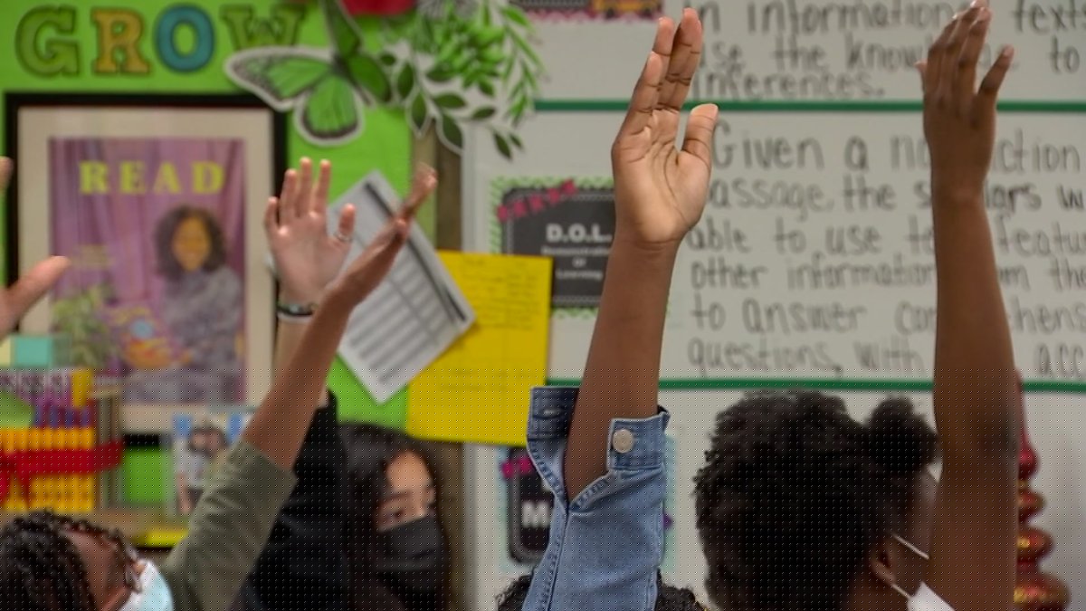Students head back to school as districts tighten tech rules
