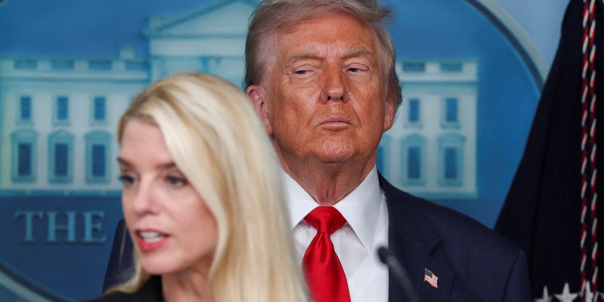 Trump makes eye-popping prosecutor assignment in Georgia election raid