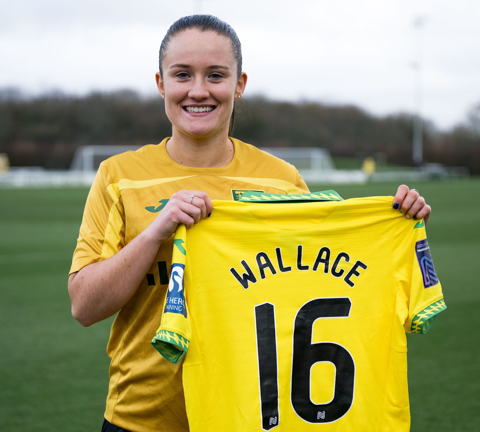 EXCLUSIVE: Emily Wallace on signing for Norwich City, and promotion tussle with Fulham