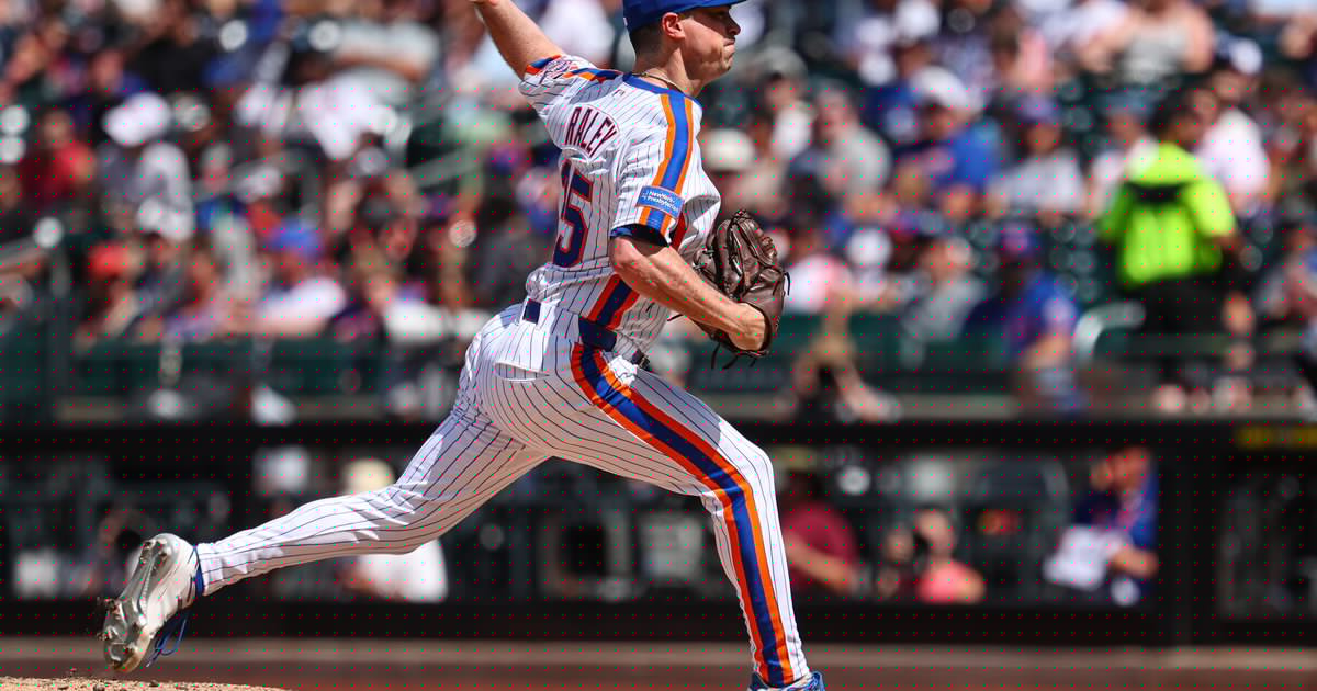 Report: Phillies trade for lefty reliever Brooks Raley