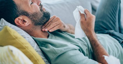 Covid Stratus and Nimbus variants soar in UK with 'razor blade throat' symptom