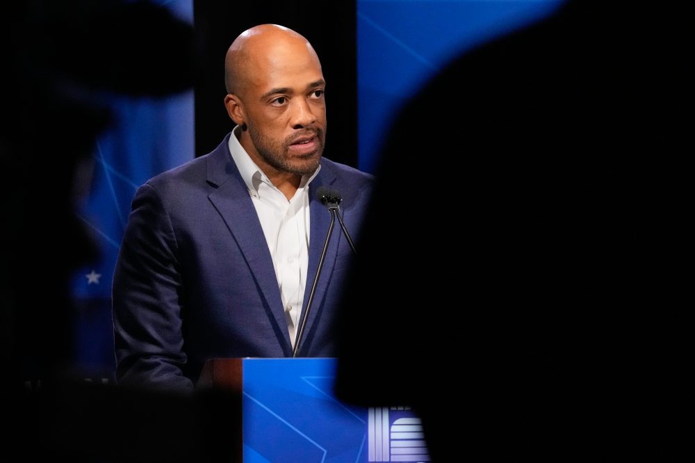 Mandela Barnes drops out of the Democratic primary for Wisconsin governor