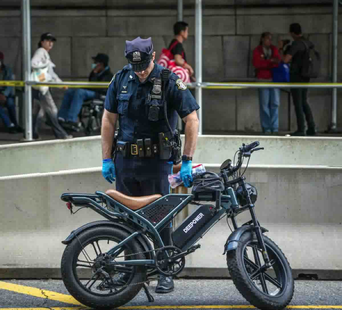 Attorney General issues consumer alert on speedy motorized two-wheelers illegally marketed as e-bikes