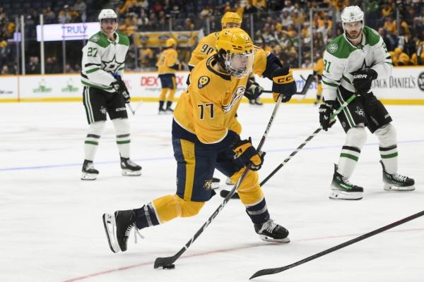 Reports: Luke Evangelista signs 2-year deal with Predators