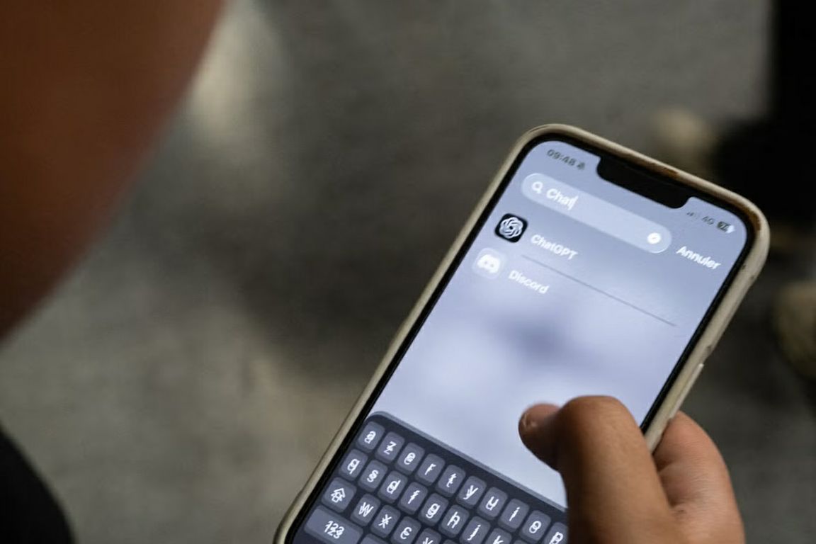 Could your child’s cellphone be hurting their reading? — and more UCLA media