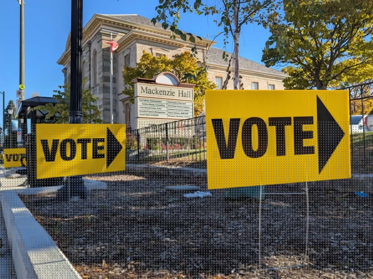 Windsor-Essex election roundup: Dilkens hints at re-election bid, more candidates announce nominations