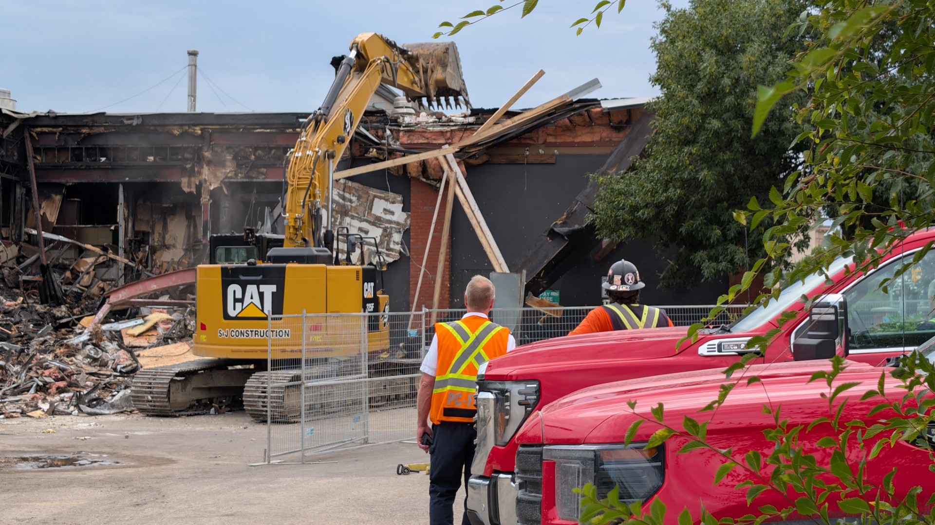 Downtown restaurant demolished after catching fire twice this week