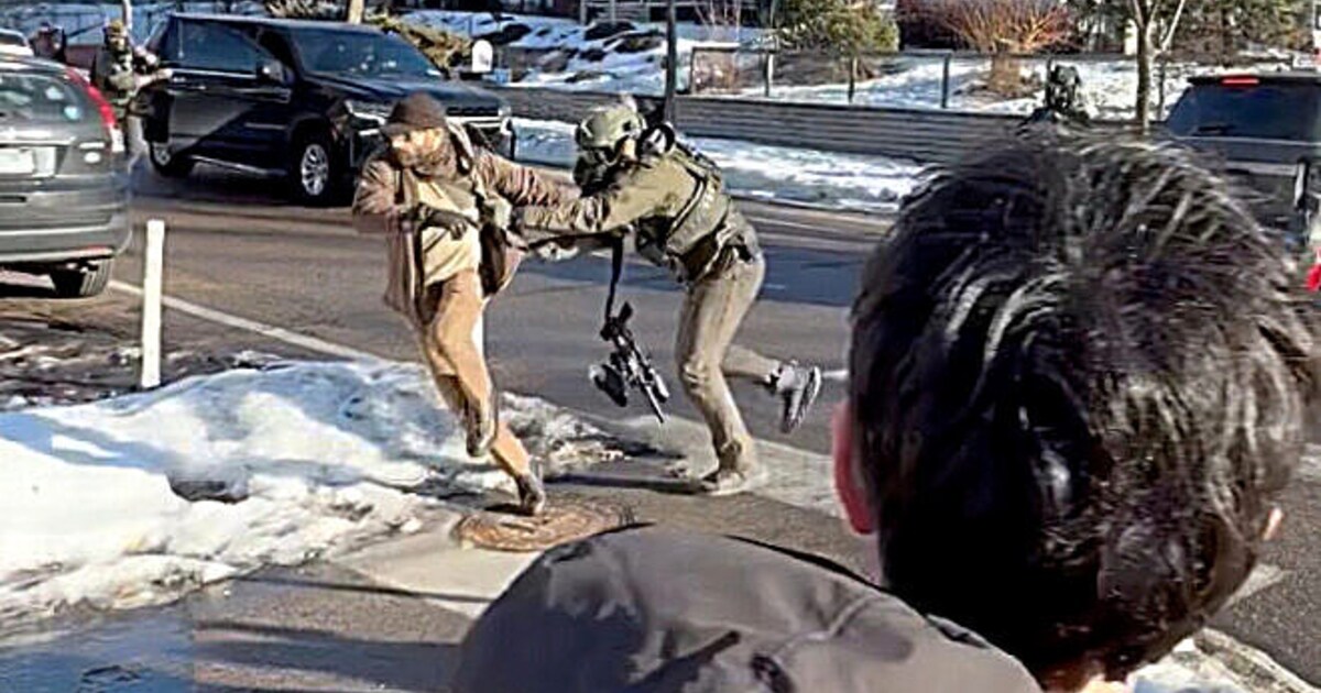 Attacke auf Dienstauto - Neues Video befeuert Debatte über ICE-Todesschüsse