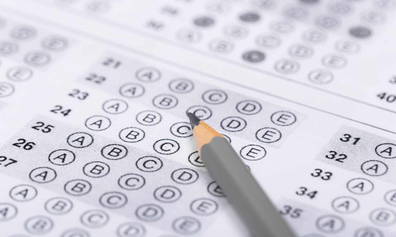 Tamil Nadu NEET Toppers Push Score Curve Higher, MBBS Cut-Offs May Rise by 40 Marks