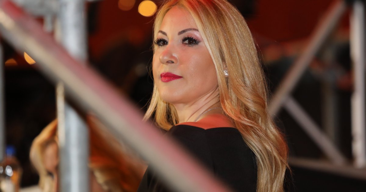 Jelena radila poljoprivredu, pa pevala na stolu: Predviđali joj veliku karijeru, majka sada otkrila sve