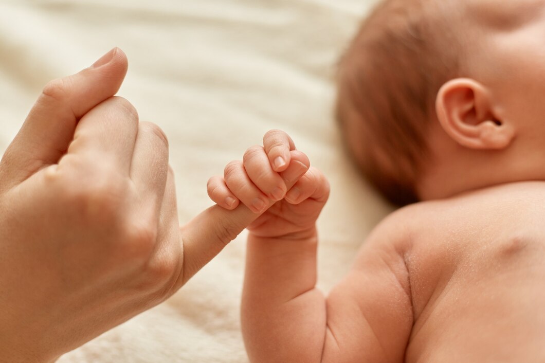 Analiză | Județul Bacău pierde generații întregi: rata natalității s-a prăbușit cu aproape 30% în doar cinci ani