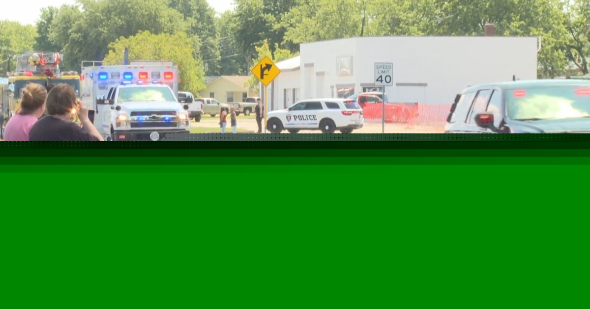 Community pays respects for Lynn town marshal killed in police pursuit