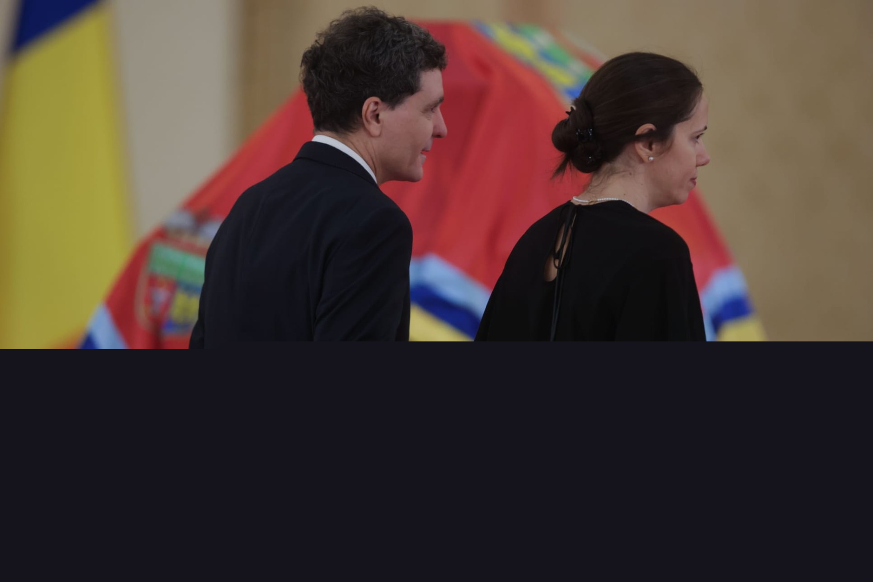 Curtea Constituţională a României dezbate miercuri sesizările privind Legea ANI / PSD și AUR au vizat-o direct pe partenera președintelui, Mirabela Grădinaru, prin această lege