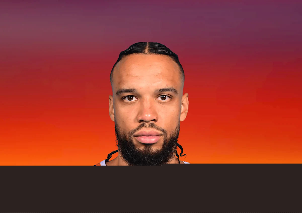 Dillon Brooks agrees to three-year extension with Suns