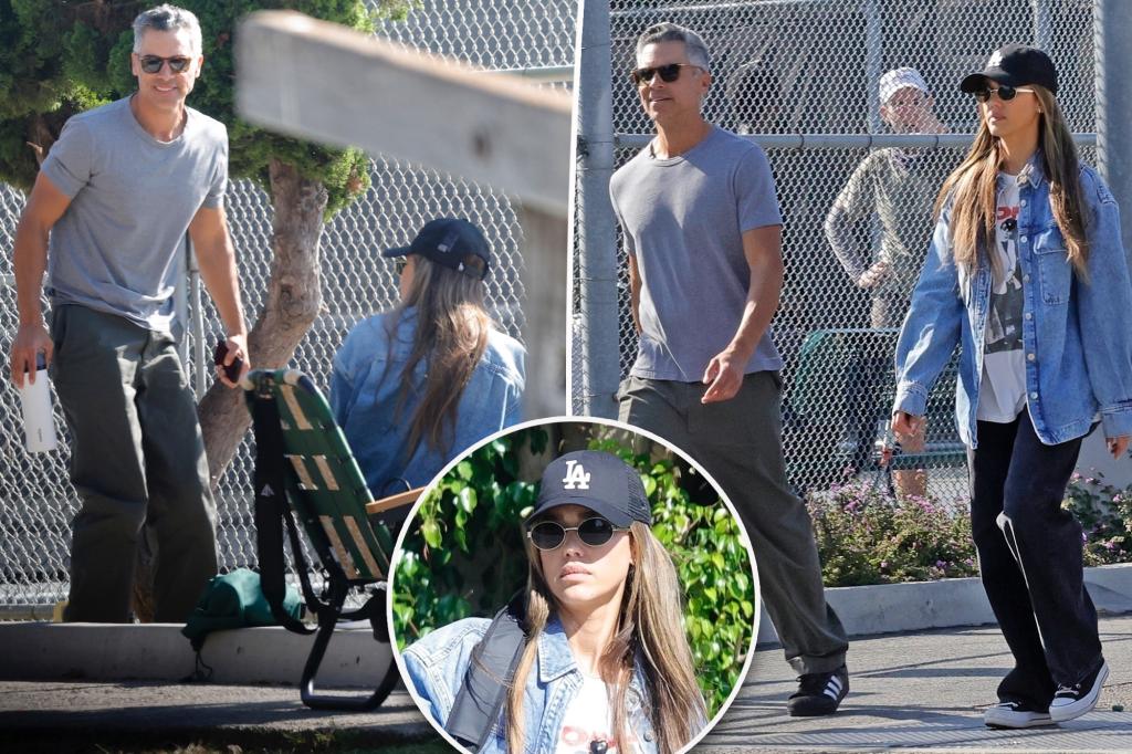 Exes Jessica Alba and Cash Warren have frosty reunion at daughter’s tennis match