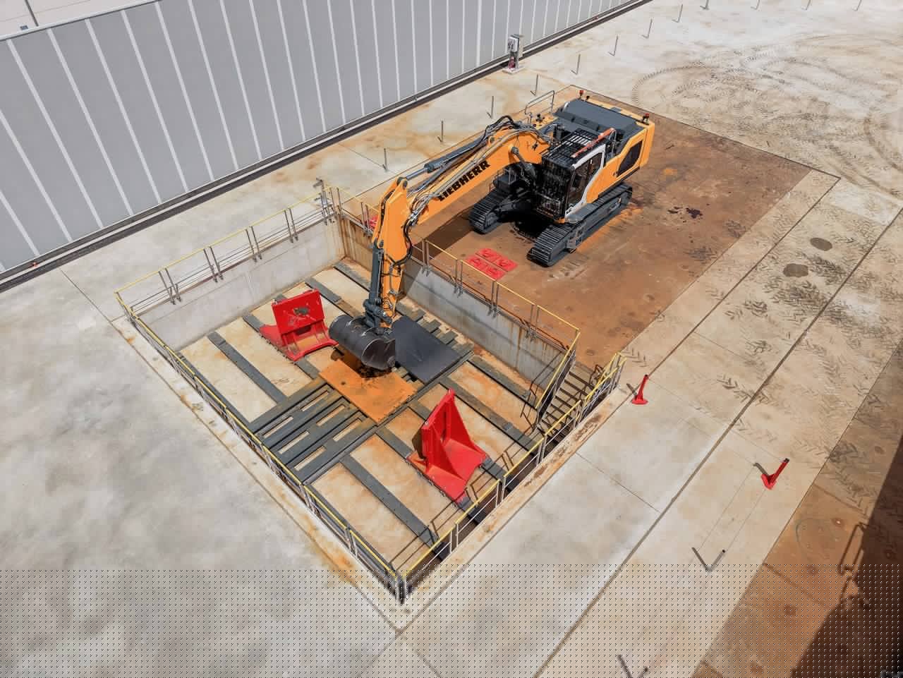 Accelerated testing for Liebherr excavators