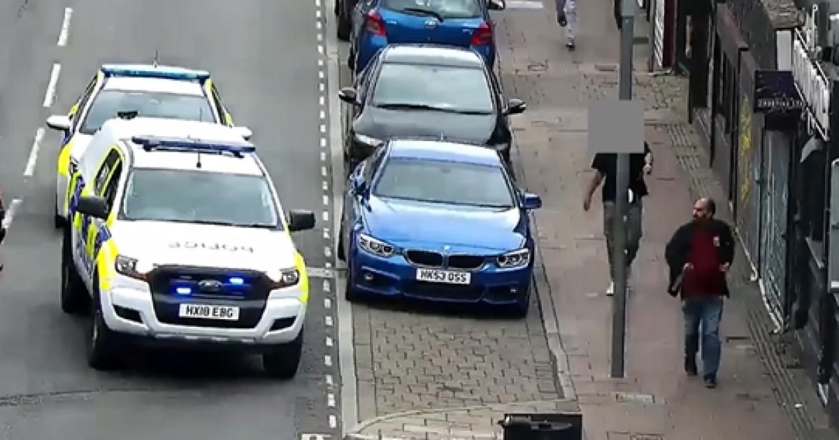 Video shows knifeman chase members of public in terrifying attack