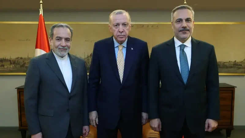Cumhurbaşkanı Erdoğan İran Dışişleri Bakanı Arakçi'yi kabul etti
