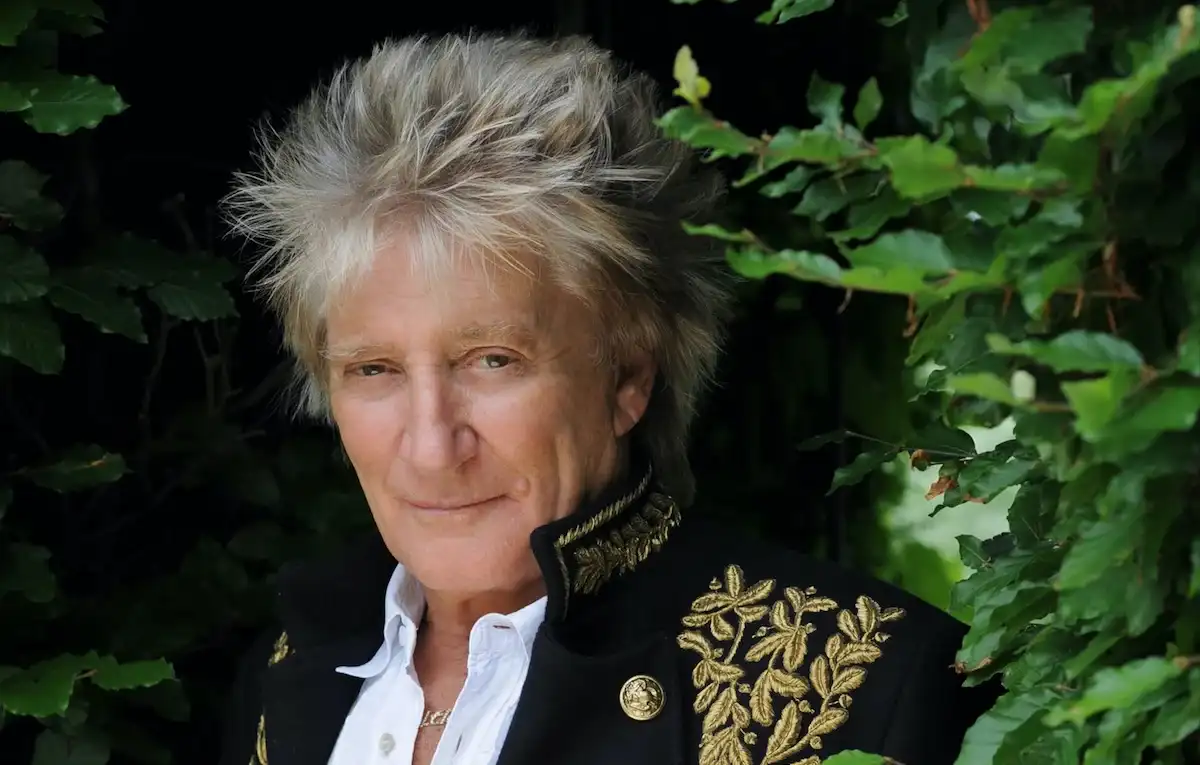 Continuano i problemi di salute per Rod Stewart: rinviato il concerto di Cincinnati