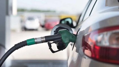 Comentariu la Analiză: România – Locul 3 la producția de țiței din UE, locul 14 la prețuri. De ce nu e benzina și motorina ieftină în România și UE și unde suntem în clasamentul european / Comparația taxelor cu SUA de Cristi