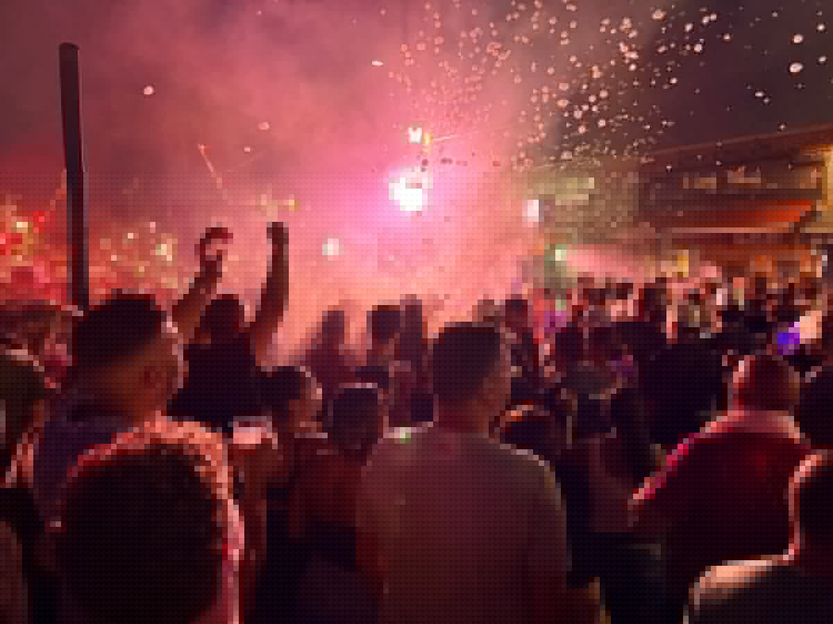 Farmingdale’s Music on Main draws big crowd to downtown