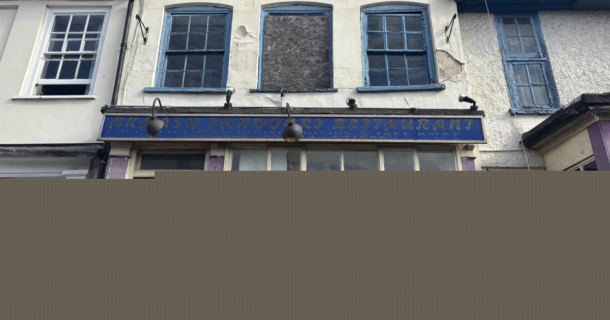 Sort it out! Frustration mounts over site which has 'stained' town for a decade