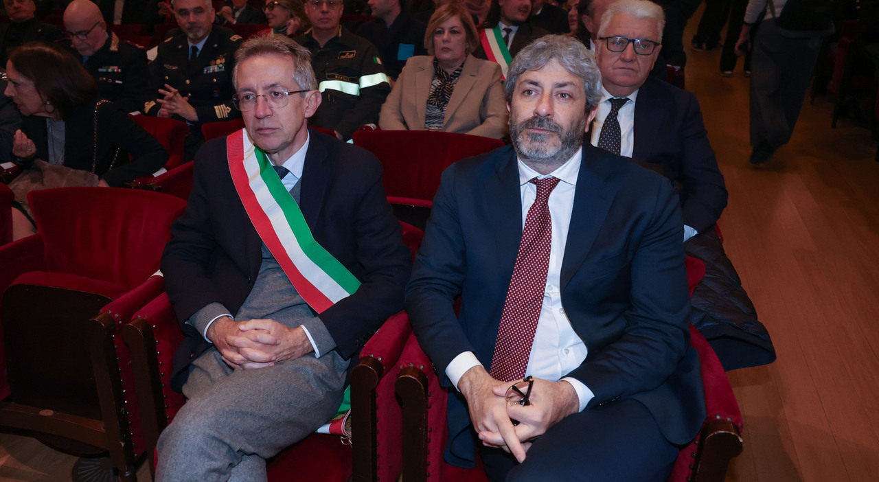 Intesa tra Regione e Comune, Fico: &laquo;Collaborazione strada maestra&raquo;
